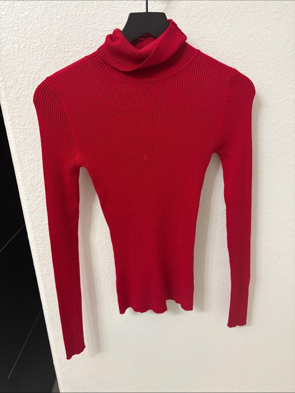 Planet Gold Vibrant Red Ribbed Turtleneck Sweater